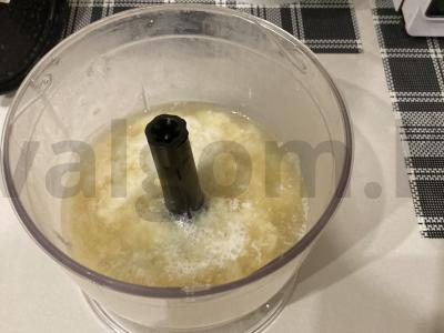 Kokteilis „Pina Colada“ Žingsnis 1