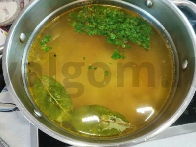 Greitas sriuba su kiaulienos kukuliais Žingsnis 4