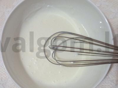 Minkštas ir švelnus biskvitas su grietine Žingsnis 2