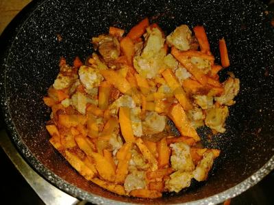 Kvapnus plovas su kiauliena Žingsnis 3