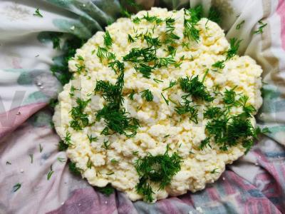 Namų Adygei sūris iš grietinės ir karvės pieno Žingsnis 2