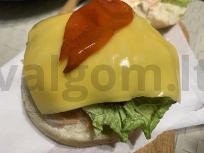 Dviejų sluoksnių sūrio burgeris „Su ugnimi“ Žingsnis 4