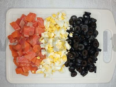 Salotas su rikotos sūriu ir granatų sėklomis Žingsnis 1