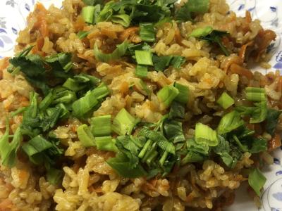 Namų stiliaus ryžiai pagrindine nuotrauka