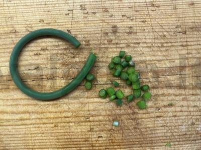 Skrebučiai su sūriu ir špinatais pusryčiams Žingsnis 3