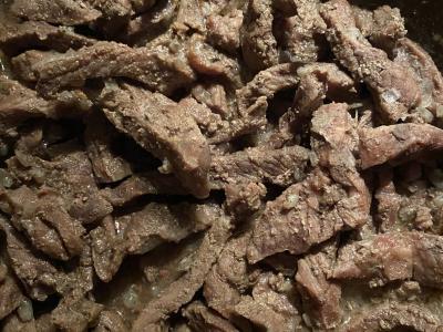 Befstroganovas su grikių koše pagrindine nuotrauka