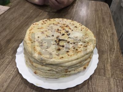 Kabar dinų „Dėlen“ хычины su bulvėmis ir sūriu Žingsnis 10