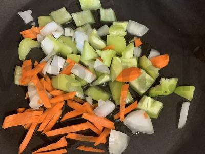 Grikių sriuba su mėsos kukuliais Žingsnis 3