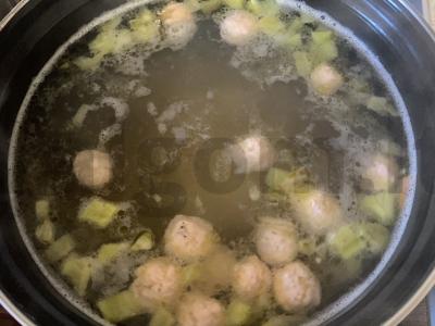 Grikių sriuba su mėsos kukuliais Žingsnis 7