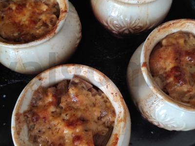 Kibinai su kiauliena, grybais ir adžika pagrindine nuotrauka