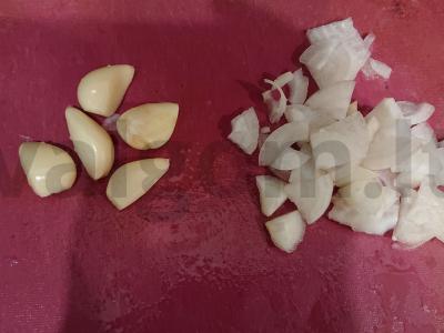 Troškinta kopūstai su naminiu faršu ir prieskoniais Žingsnis 3