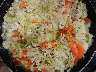 Troškinta kopūstai su naminiu faršu ir prieskoniais Žingsnis 5