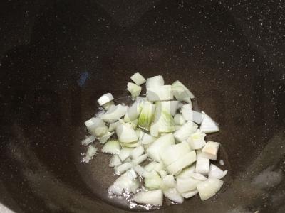 Jautienos plovas katile Žingsnis 1