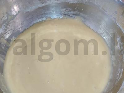 Apelsinų keksiukai su mandarinų sultimis Žingsnis 4