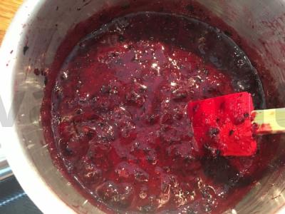 Namų zefyras su juodąja serbentu Žingsnis 3