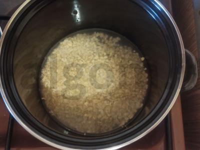 Sotūs avižiniai dribsniai su varške ir avietėmis Žingsnis 1