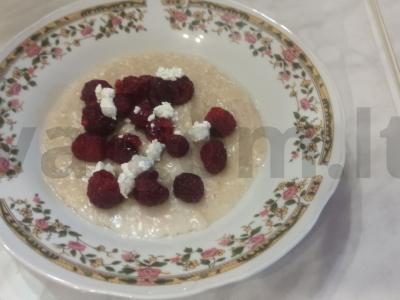 Sotūs avižiniai dribsniai su varške ir avietėmis Žingsnis 2