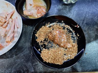 Vištienos sparneliai grikių dribsniuose Žingsnis 5