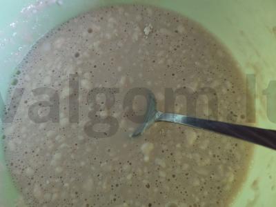 Namų užkandis iš dešrelių tešloje Žingsnis 1