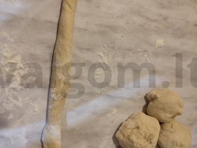 Namų užkandis iš dešrelių tešloje Žingsnis 5