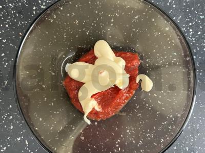 Vištienos atpjovos su pomidorų pasta Žingsnis 2