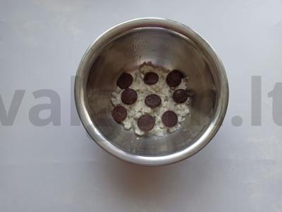 Šokoladiniai keksiukai su žemės riešutų sviestu Žingsnis 1