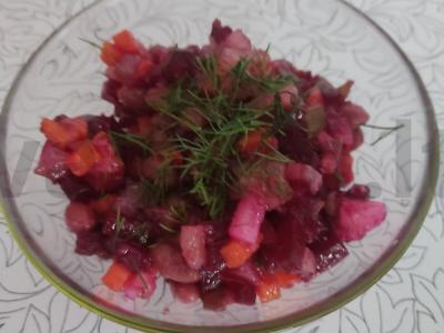 Vinegretas su pupelėmis pagrindine nuotrauka