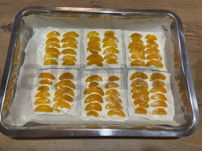 Traškūs sluoksniai su varške ir abrikosais Žingsnis 3