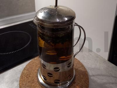 Juodasis arbata su kalnų čiobreliu pagrindine nuotrauka