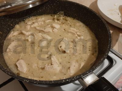 Vištienos krūtinėlės guliašas pagrindine nuotrauka