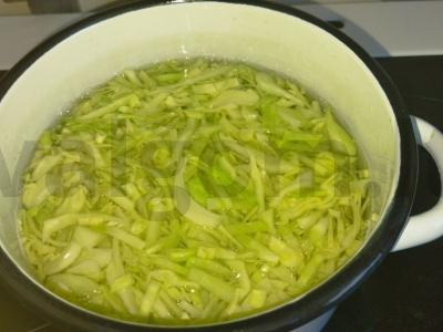 Patingėlių balandėliai su daržovėmis ir prieskoniais orkaitėje Žingsnis 1