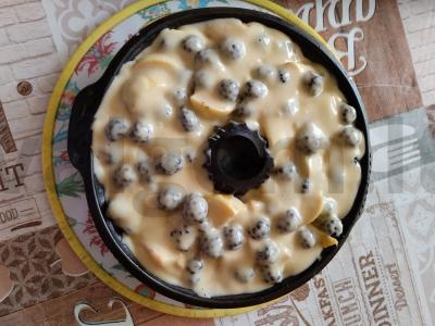 Namų pyragas su gervuogėmis, obuoliais ir topinambūrų sirupu Žingsnis 3