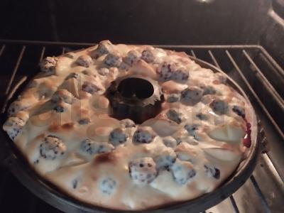 Namų pyragas su gervuogėmis, obuoliais ir topinambūrų sirupu Žingsnis 4