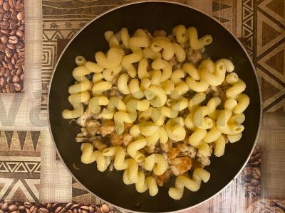 Makaronai su vištienos filė ir šampinjonais Žingsnis 5