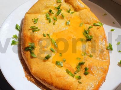 Adžarų hachapuri pagrindine nuotrauka