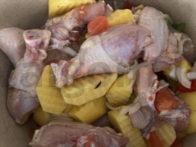 Kepta vištiena su daržovėmis Žingsnis 1