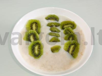 Avižinė košė su kiviais pagrindine nuotrauka