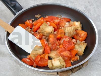 Daržovių troškinys su avinžirniais Žingsnis 3