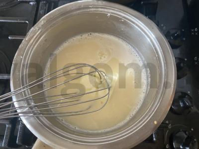 Varškės ir pudingo kremas torto sluoksniams Žingsnis 5