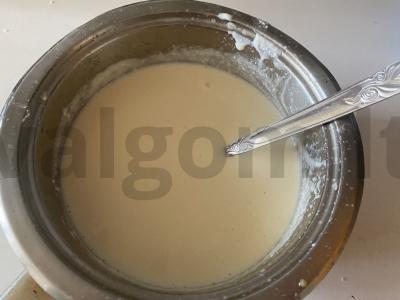 Varškės ir pudingo kremas torto sluoksniams pagrindine nuotrauka