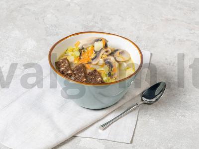 Tirštas grybų sriuba su sūriu ir brokoliais pagrindine nuotrauka