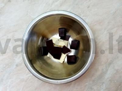 Šokoladiniai keksiukai su glajumi Žingsnis 4