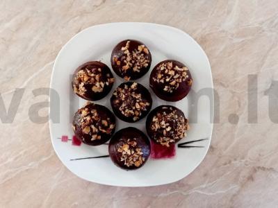 Šokoladiniai keksiukai su glajumi pagrindine nuotrauka