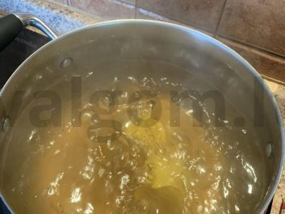 Sūris-grybų sriuba Žingsnis 1