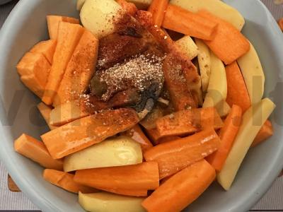 Vištiena su daržovėmis orkaitėje Žingsnis 4