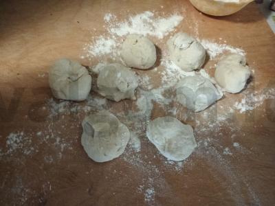 Kepti pyragėliai su bulvėmis Žingsnis 3