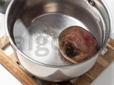 Raudoni blynai Žingsnis 1