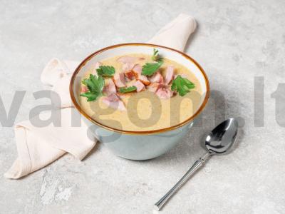 Žirnių sriuba-pyragas su rūkytais produktais pagrindine nuotrauka