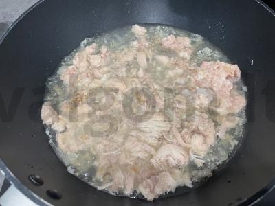 Daržovių mišinys su troškiniu Žingsnis 1