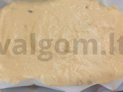 Raisinų pyragas Žingsnis 5